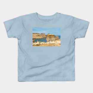 Limestone rocky outcrops at Loch Ard Gorge, Australia. Kids T-Shirt